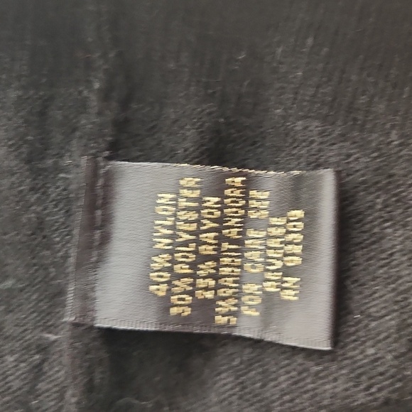 Twiggy London Womens Sweater Size 3X Sleeveless Black Angora Rabbit Fur Blend - Picture 11 of 11